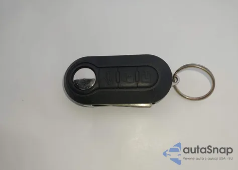 2012 Fiat 500C Lounge z USA, uszkodzony, nr VIN 3C3CFFER3CT241004